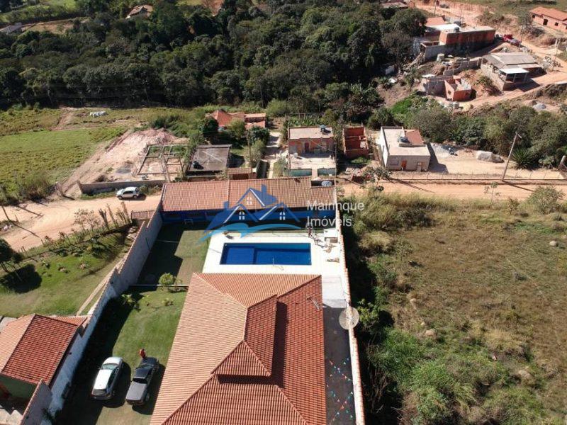 Chácara com 4 Quartos e 3 banheiros à Venda, 1000 m² por R$ 700.000 - CH269