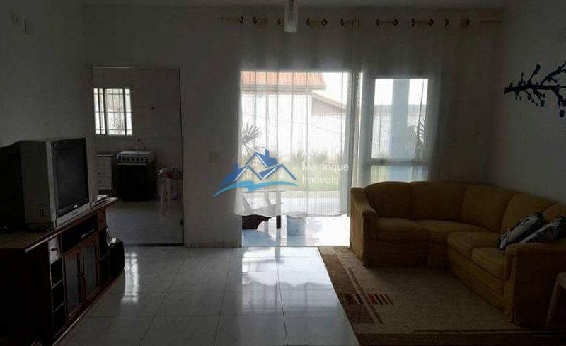 Chácara com 4 Quartos e 3 banheiros à Venda, 1000 m² por R$ 700.000 - CH269