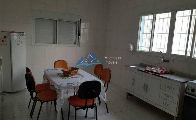 Chácara com 4 Quartos e 3 banheiros à Venda, 1000 m² por R$ 700.000 - CH269