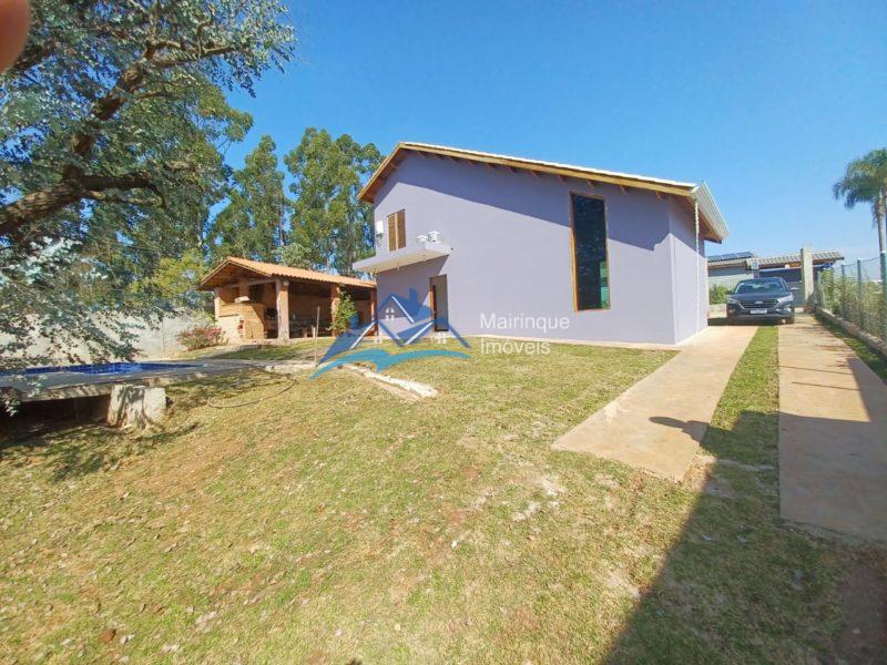 Chácara com 3 Quartos e 4 banheiros à Venda, 1000 m² por R$ 850.000 COD. ch420