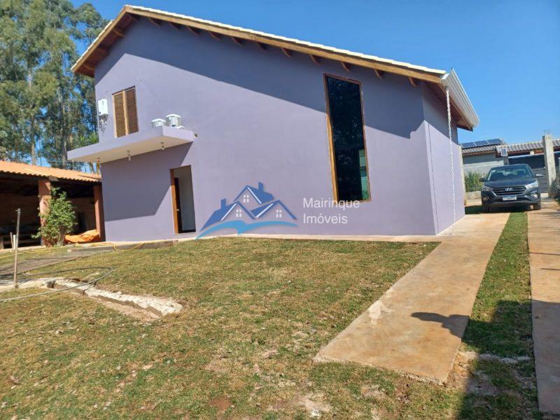 Chácara com 3 Quartos e 4 banheiros à Venda, 1000 m² por R$ 850.000 COD. ch420