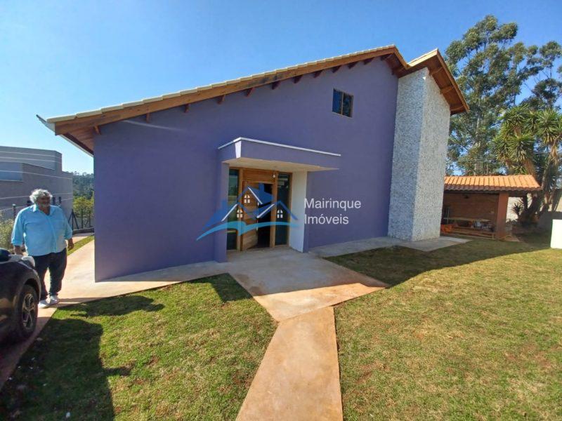 Chácara com 3 Quartos e 4 banheiros à Venda, 1000 m² por R$ 850.000 COD. ch420