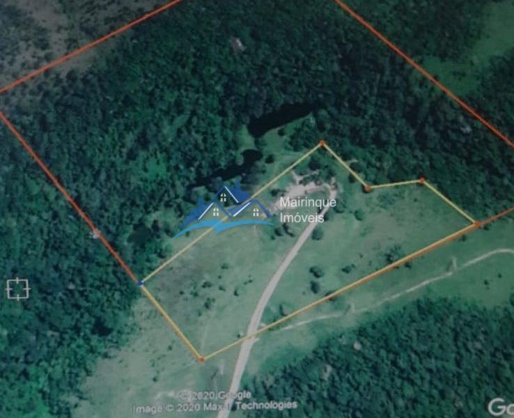 Fazenda/Sítio com 6 Quartos e 2 banheiro à Venda, 144000 m² por R$ 1.300.000 COD. ch462