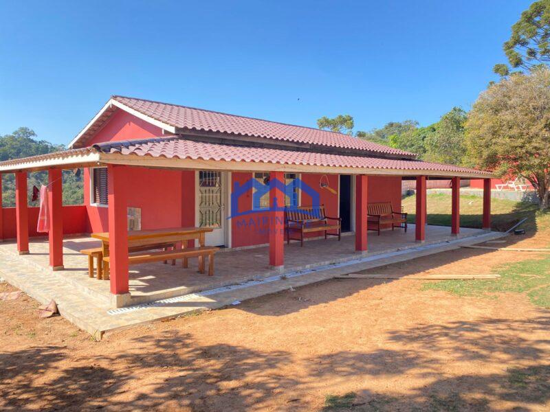 Chácara com 4 Quartos e 2 banheiros à Venda por R$ 450.000 COD. ch533
