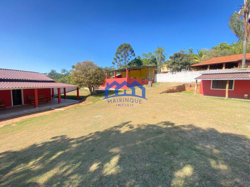 Chácara com 4 Quartos e 2 banheiros à Venda por R$ 450.000 COD. ch533