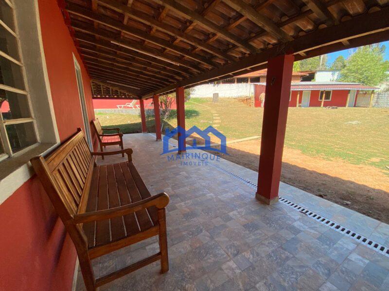 Chácara com 4 Quartos e 2 banheiros à Venda por R$ 450.000 COD. ch533