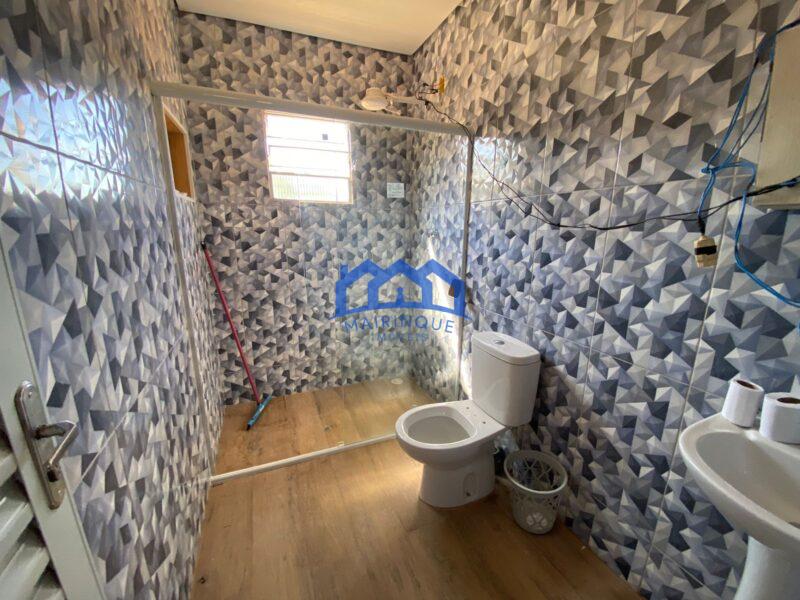 Chácara com 4 Quartos e 2 banheiros à Venda por R$ 450.000 COD. ch533