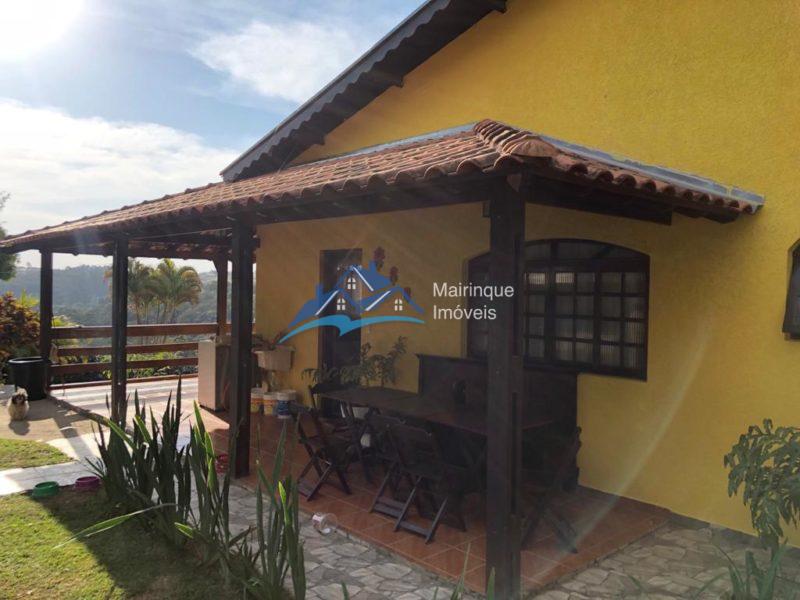 Fazenda/Sítio com 5 Quartos e 2 banheiros à Venda, 2100 m² por R$ 1.300.000 COD. ch524