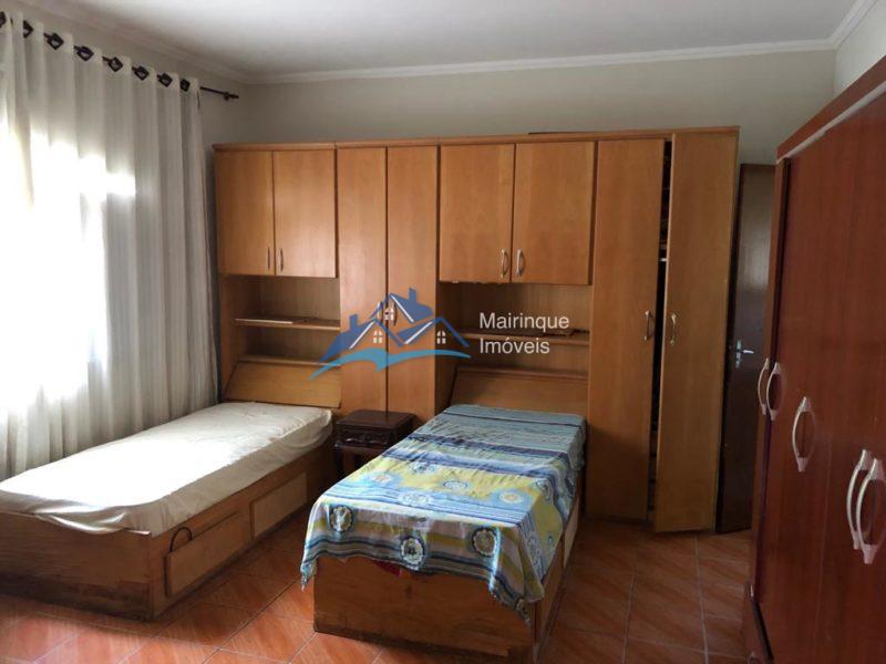 Fazenda/Sítio com 5 Quartos e 2 banheiros à Venda, 2100 m² por R$ 1.300.000 COD. ch524