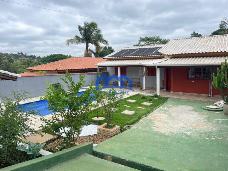 Chácara com 2 Quartos e 2 banheiros à Venda, 500 m² por R$ 420.000 Cód. ch556