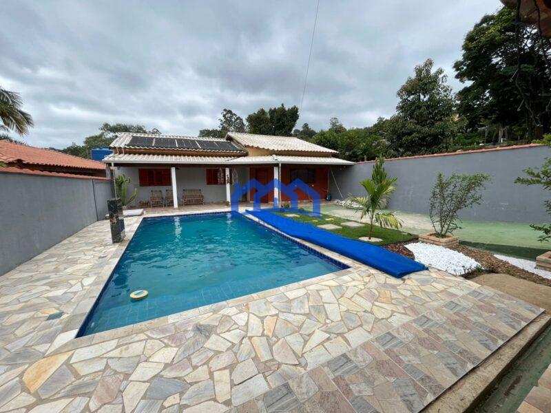 Chácara com 2 Quartos e 2 banheiros à Venda, 500 m² por R$ 420.000 Cód. ch556