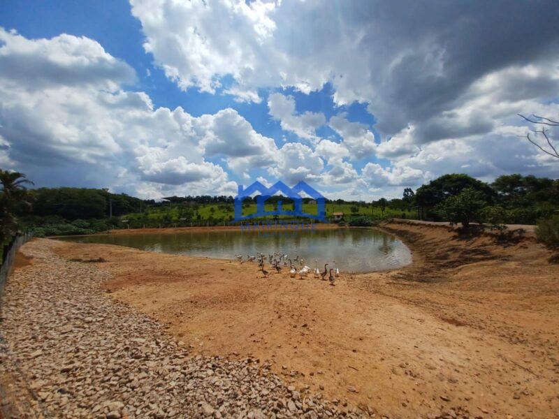 Fazenda/Sítio com 3 Quartos e 4 banheiros à Venda, 50000 m² por R$ 3.850.000 COD. ch575