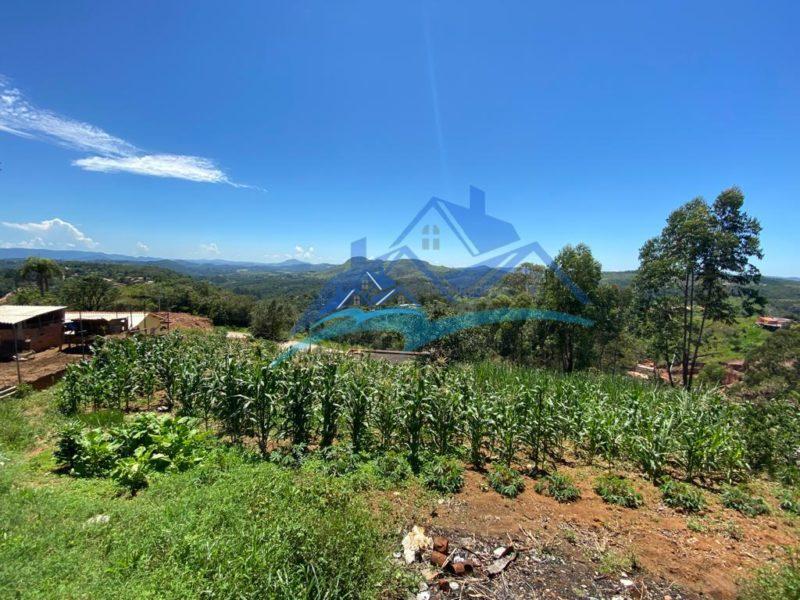 Fazenda/Sítio com 3 Quartos e 1 banheiro à Venda, 4000 m² por R$ 510.000 COD. ch577