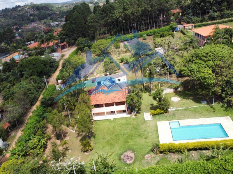 Fazenda/Sítio com 6 Quartos e 3 banheiros à Venda, 6000 m² por R$ 700.000 COD. ch644