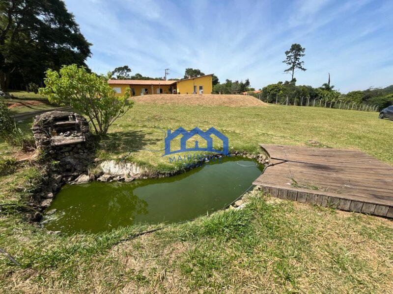 Fazenda/Sítio com 4 Quartos e 4 banheiros à Venda, 8000 m² por R$ 1.200.000 COD. ch664