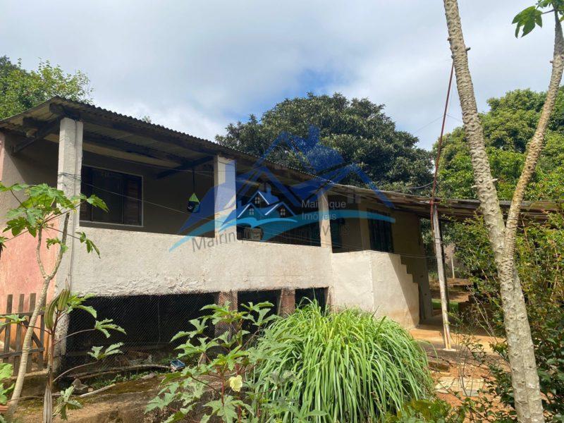 Fazenda/Sítio com 3 Quartos e 2 banheiros à Venda, 3800 m² por R$ 320.000 COD. ch654