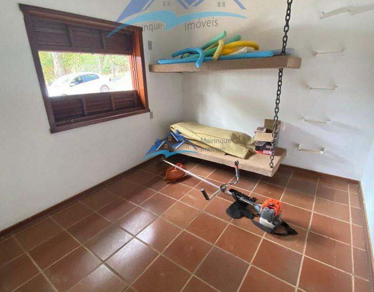 Fazenda/Sítio com 7 Quartos e 5 banheiros à Venda, 3250 m² por R$ 1.300.000 COD. ch688