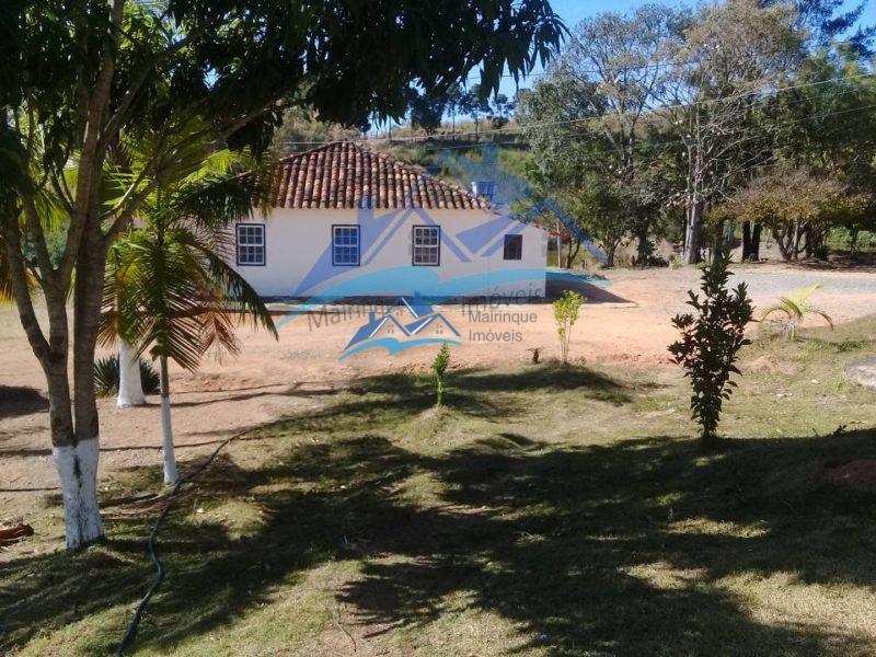 Fazenda/Sítio com 5 Quartos e 3 banheiros à Venda, 30350 m² por R$ 745.000 COD. ch705