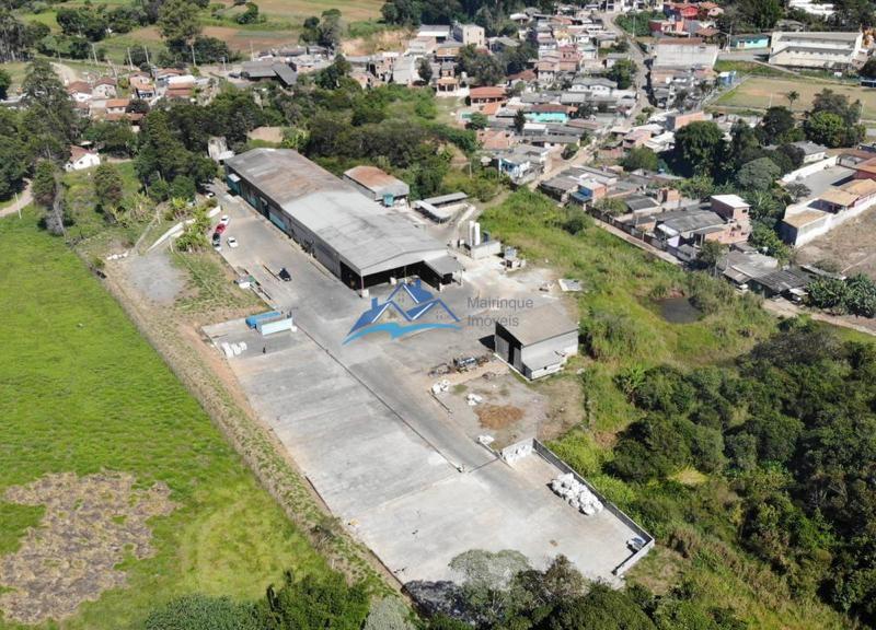 Galpão em área industrial! CH746