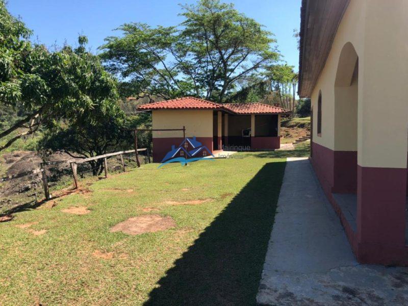 Sitio com 3 Quartos e 2 banheiros à Venda, 18000 m² por R$ 1.100.000 COD. ch810