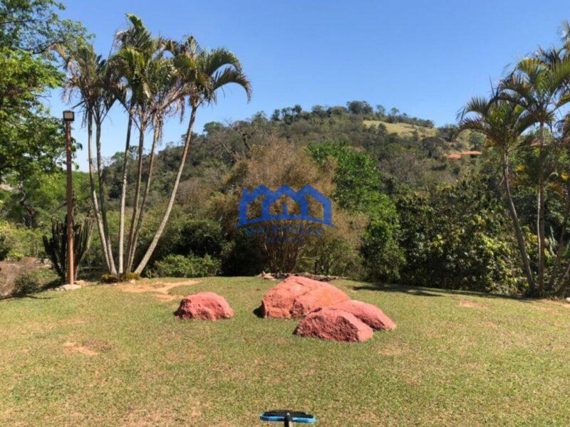 Sitio com 3 Quartos e 2 banheiros à Venda, 18.000 m² por R$ 1.100.000 Cód. ch810