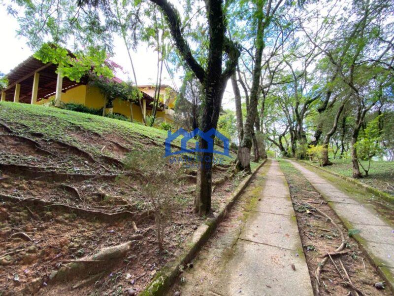 Chácara com 8 Quartos e 7 banheiro à Venda, 5.200 m² por R$ 1.180.000 COD. ch948