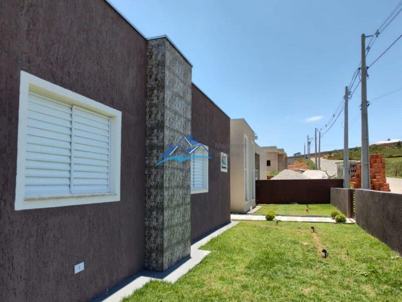 Chácara com 4 Quartos e 1 banheiro à Venda, 1000 m² por R$ 950.000 COD. ch986