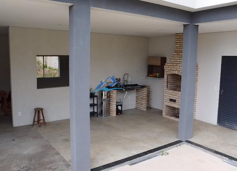 Chácara com 4 Quartos e 3 banheiros à Venda, 1779 m² por R$ 375.000 COD. ch1036