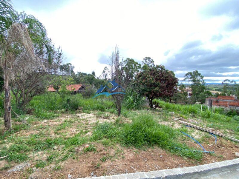 Lote/Terreno à Venda, 1000 m² por R$ 140.000 COD. Ch1130