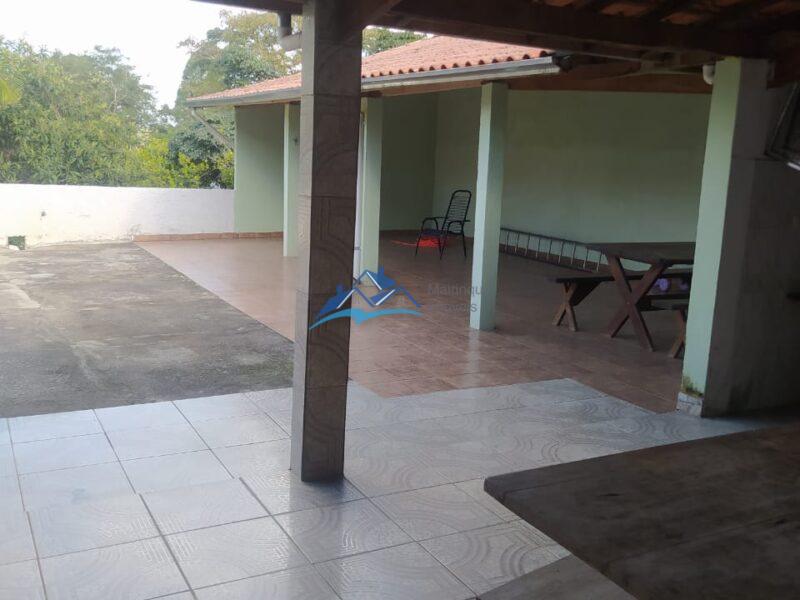 Chacara com 4 Quartos e 3 banheiros à Venda, 2200 m² por R$ 980.000 COD. ch1186