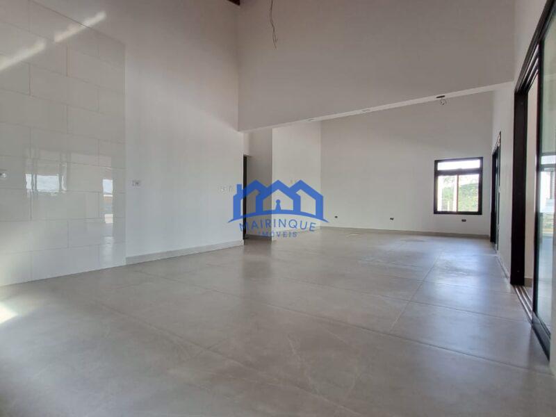 Chácara com 4 Quartos e 3 banheiros à Venda, 1000 m² por R$ 1.350.000 COD. ch1192