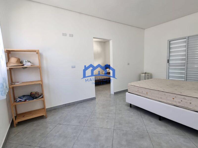 Chácara com 2 Quartos e 3 banheiro à Venda, 1000 m² por R$ 780.000 COD. ch1171