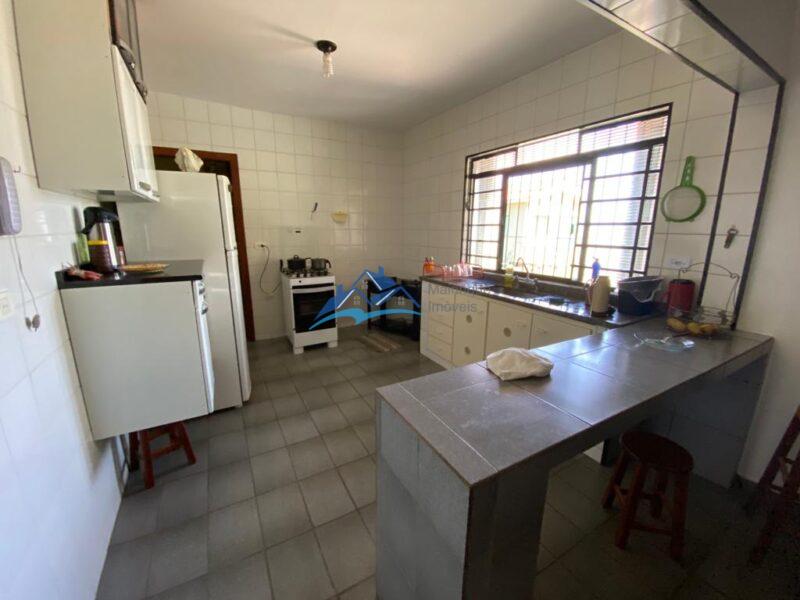 Sitio com 4 Quartos e 3 banheiros à Venda, 120000 m² por R$ 10.600.000 COD. ch1205