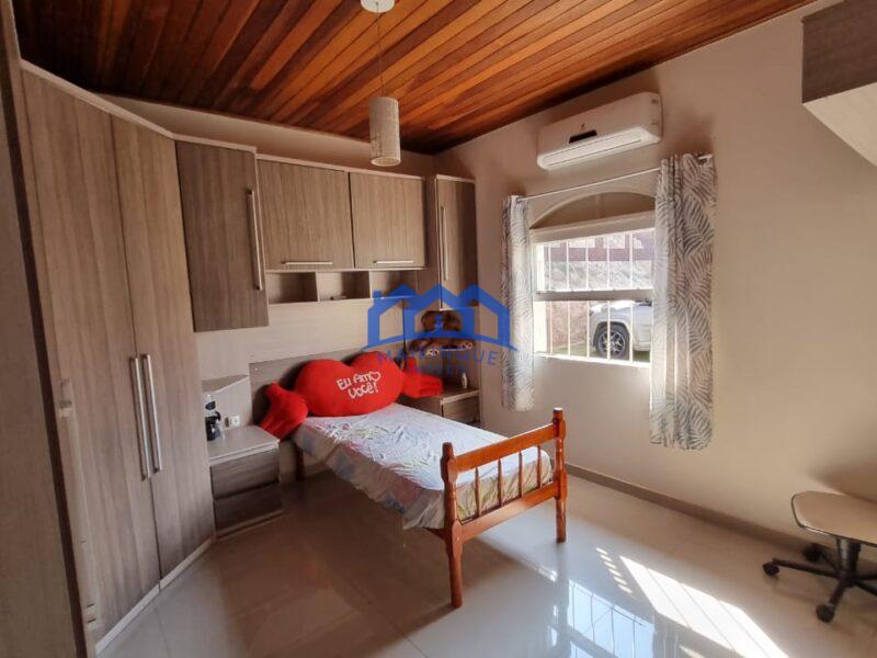 Chacara com 5 Quartos e 6 banheiros à Venda, 2525 m² por R$ 1.500.000 COD. ps206