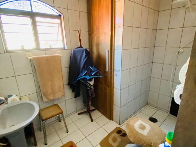 Chacara com 3 Quartos e 3 banheiros à Venda, 300 m² por R$ 1.400.000 COD. ch1258