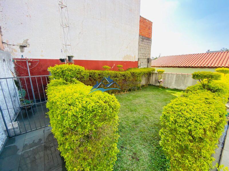 Chacara com 3 Quartos e 3 banheiros à Venda, 300 m² por R$ 1.400.000 COD. ch1258