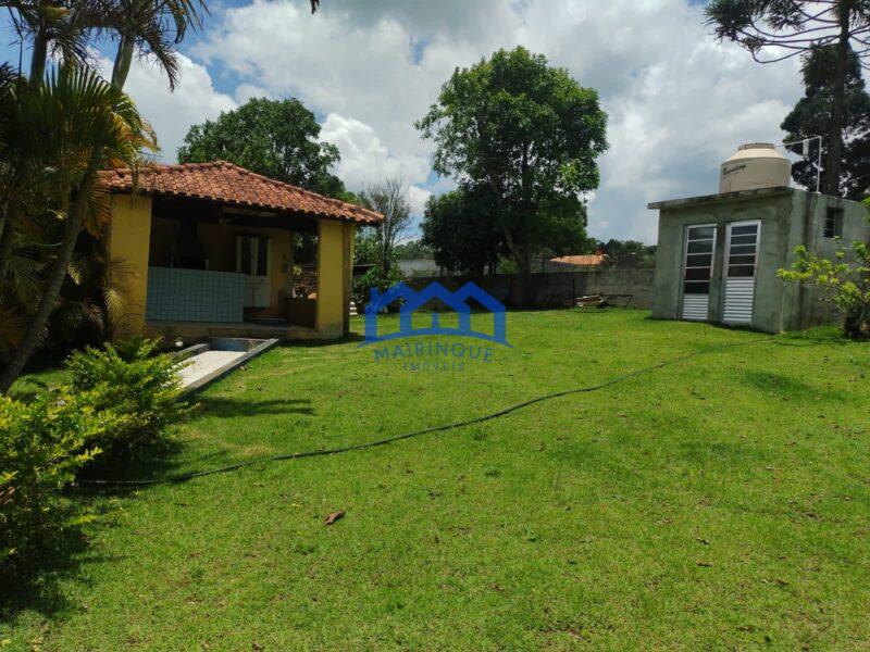 Fazenda/Sítio com 2 Quartos e 2 banheiros à Venda, 2850 m² por R$ 900.000 COD. ch1361