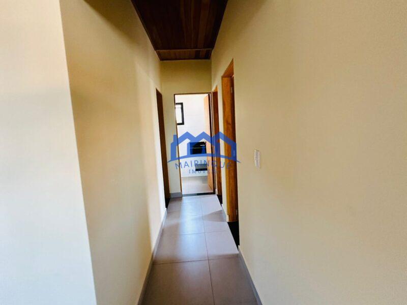 Chalé com 3 Quartos e 2 banheiros à Venda, 200 m² por R$ 950.000 COD. ch1378