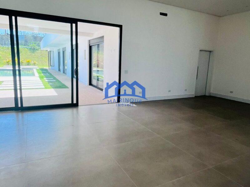 Chacara com 4 Quartos e 7 banheiros à Venda, 1019 m² por R$ 4.000.000 COD. ch1404