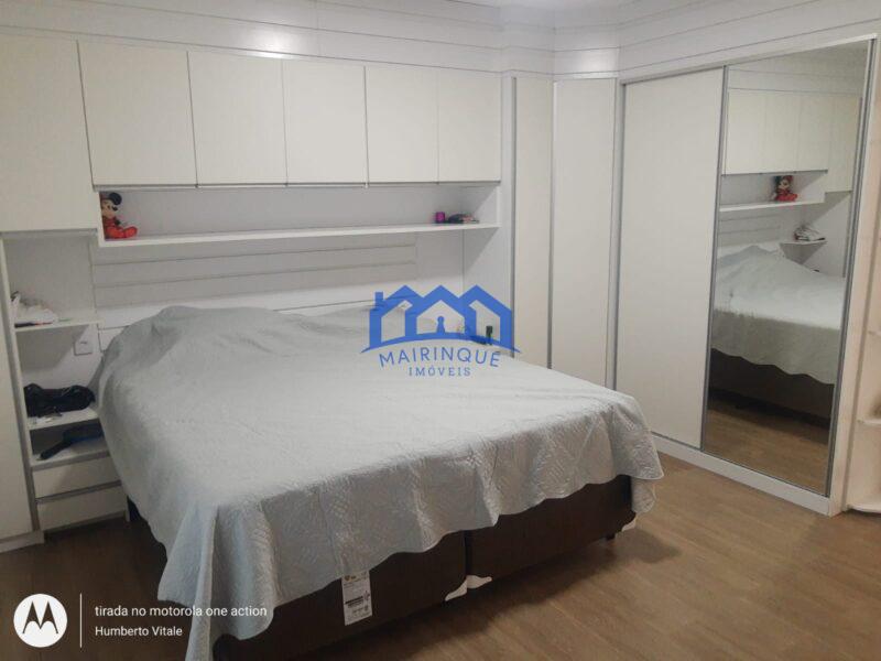 Chacara com 3 Quartos e 4 banheiros à Venda, 420 m² por R$1.100.000 COD. ch1407