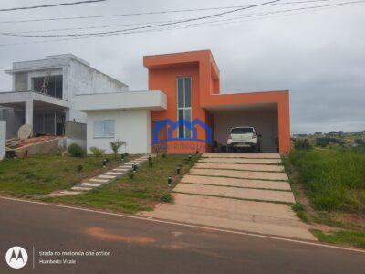 Chacara com 3 Quartos e 4 banheiros à Venda, 420 m² por R$1.100.000 COD. ch1407