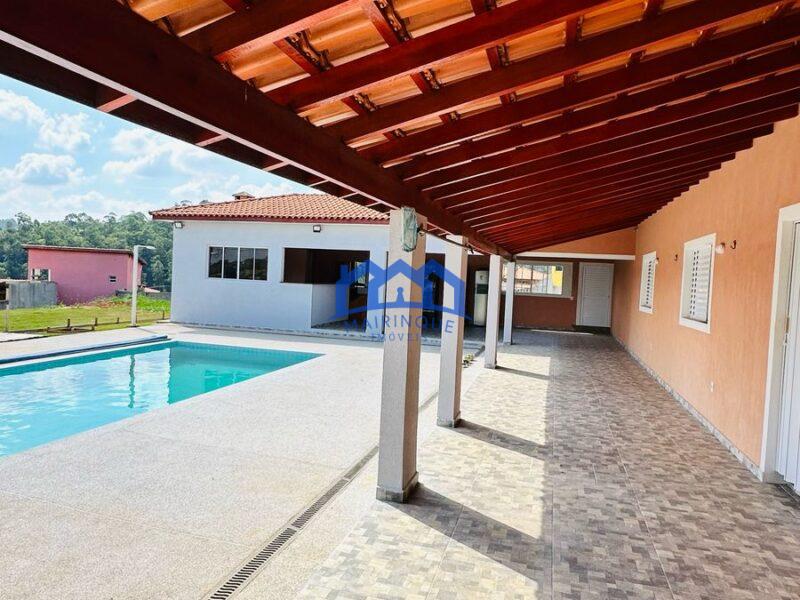 chacara com 3 Quartos e 2 banheiros à Venda, 1500 m² por R$ 720.000 COD. ch1402