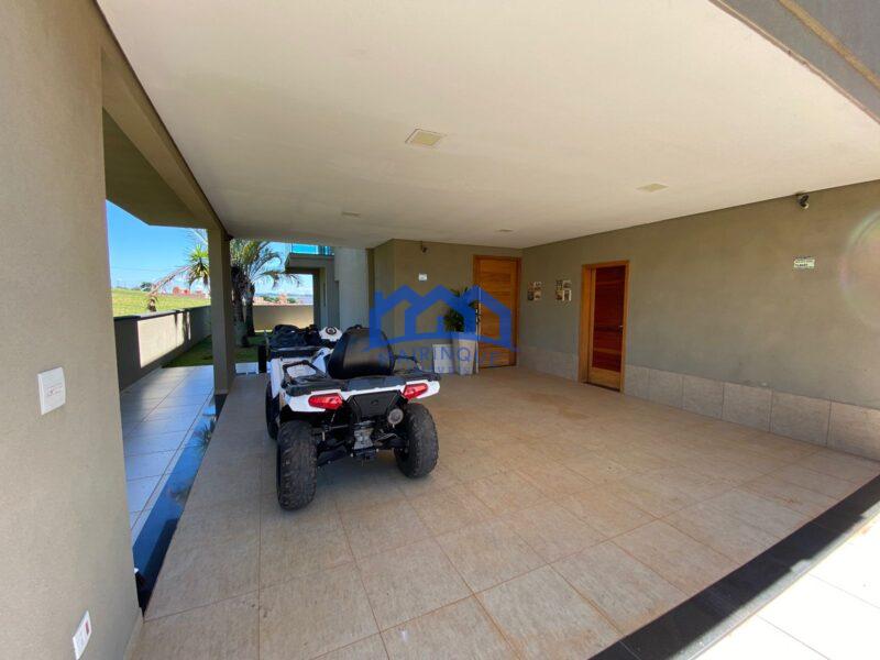 casa com 5 Quartos e 6 banheiros à Venda, 3000 m² por R$ 3.500.000 COD. ch1451