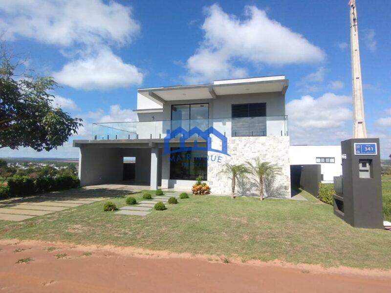 casa com 4 Quartos e 4 banheiros à Venda, 450 m² por R$ 1.500.000 COD. ch1453