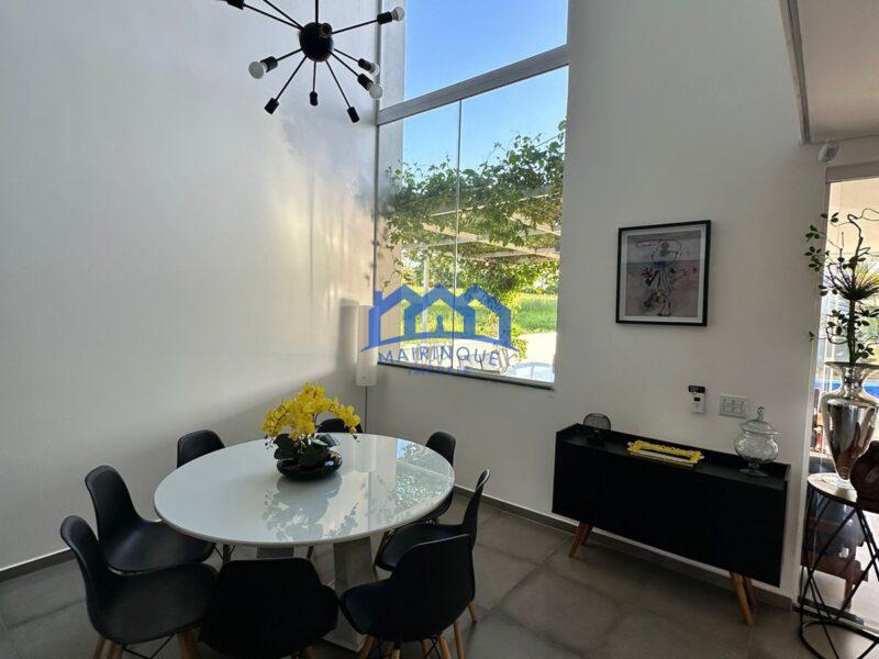 casa com 3 Quartos e 3 banheiros à Venda, 450 m² por R$ 1.400.000 COD. ch1467