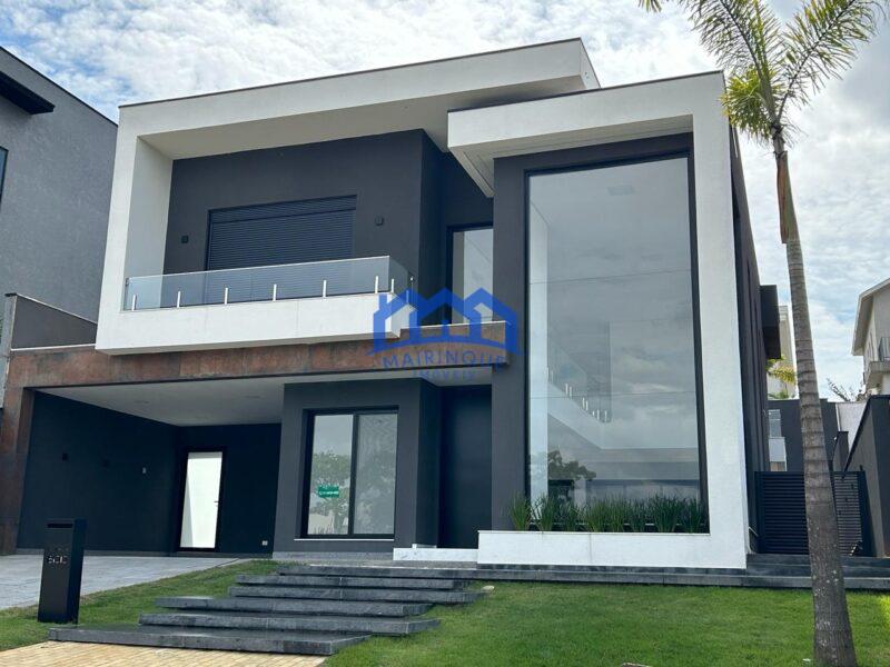 Casa de Condomínio com 4 Quartos e 5 banheiros à Venda, 441 m² por R$ 3.900.000 COD. ch1476