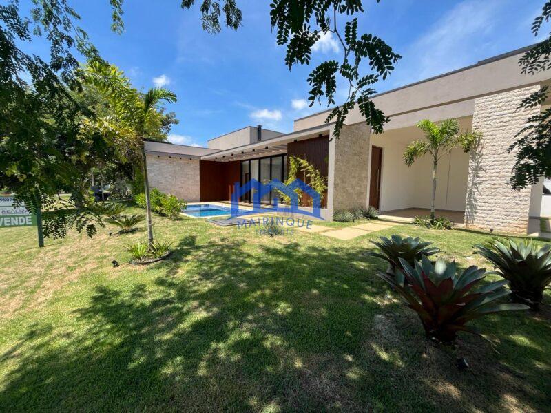 Casa de Condomínio com 3 Quartos e 2 banheiros à Venda, 432 m² por R$ 1.300.000 cod. ch1500