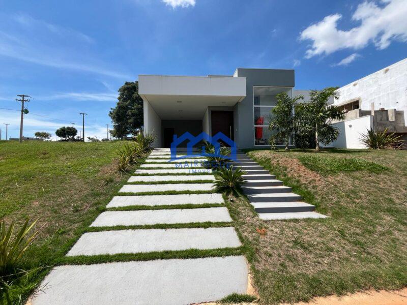 Casa de Condomínio com 3 Quartos e 4 banheiros à Venda, 450 m² por R$ 1.600.000 COD. ch1503