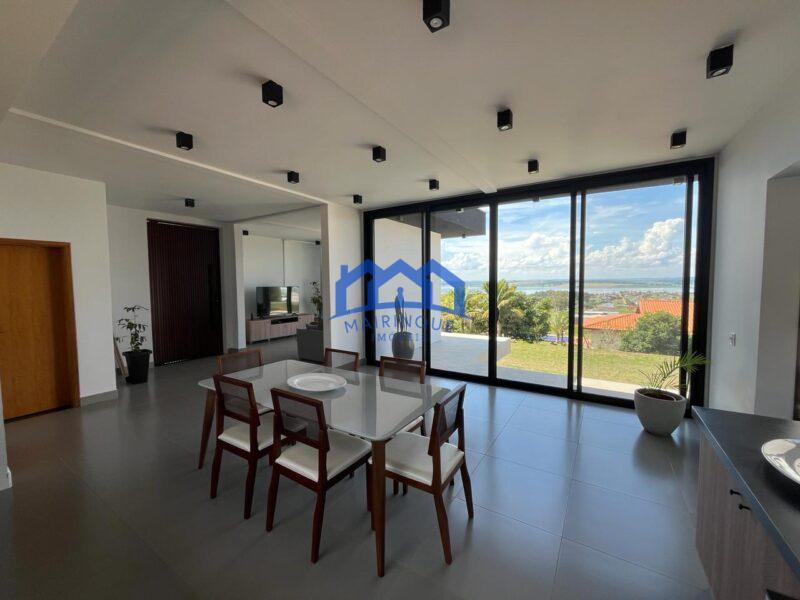 Casa de Condomínio com 3 Quartos e 2 banheiros à Venda, 450 m² por R$ 1.190.000 COD. ch1504