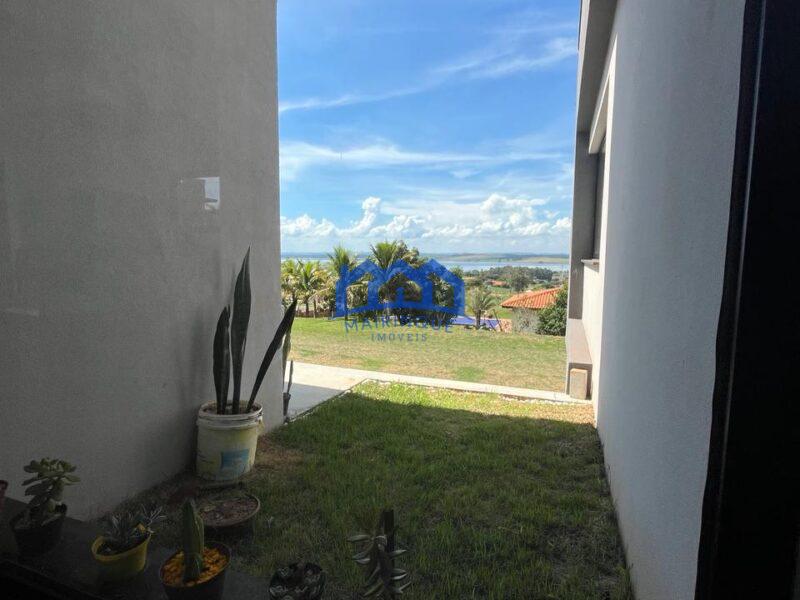 Casa de Condomínio com 3 Quartos e 2 banheiros à Venda, 450 m² por R$ 1.190.000 COD. ch1504